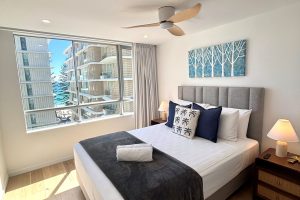 Burleigh Beach Tower Ocean View Deluxe Apartment 3